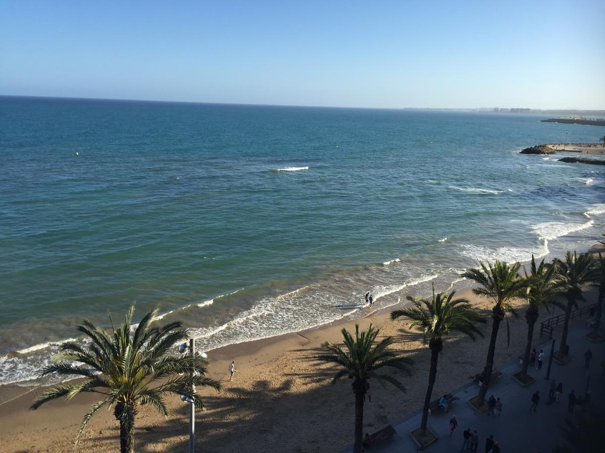 Renoveeritud katusekorter Playa Del Cura ranna ääres Torrevieja kesklinnas